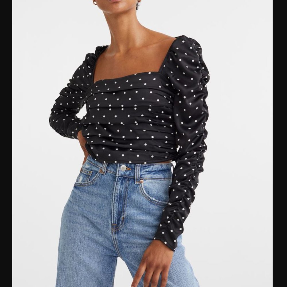 H&M Gathered Crêped Top Black and White Polka Dot